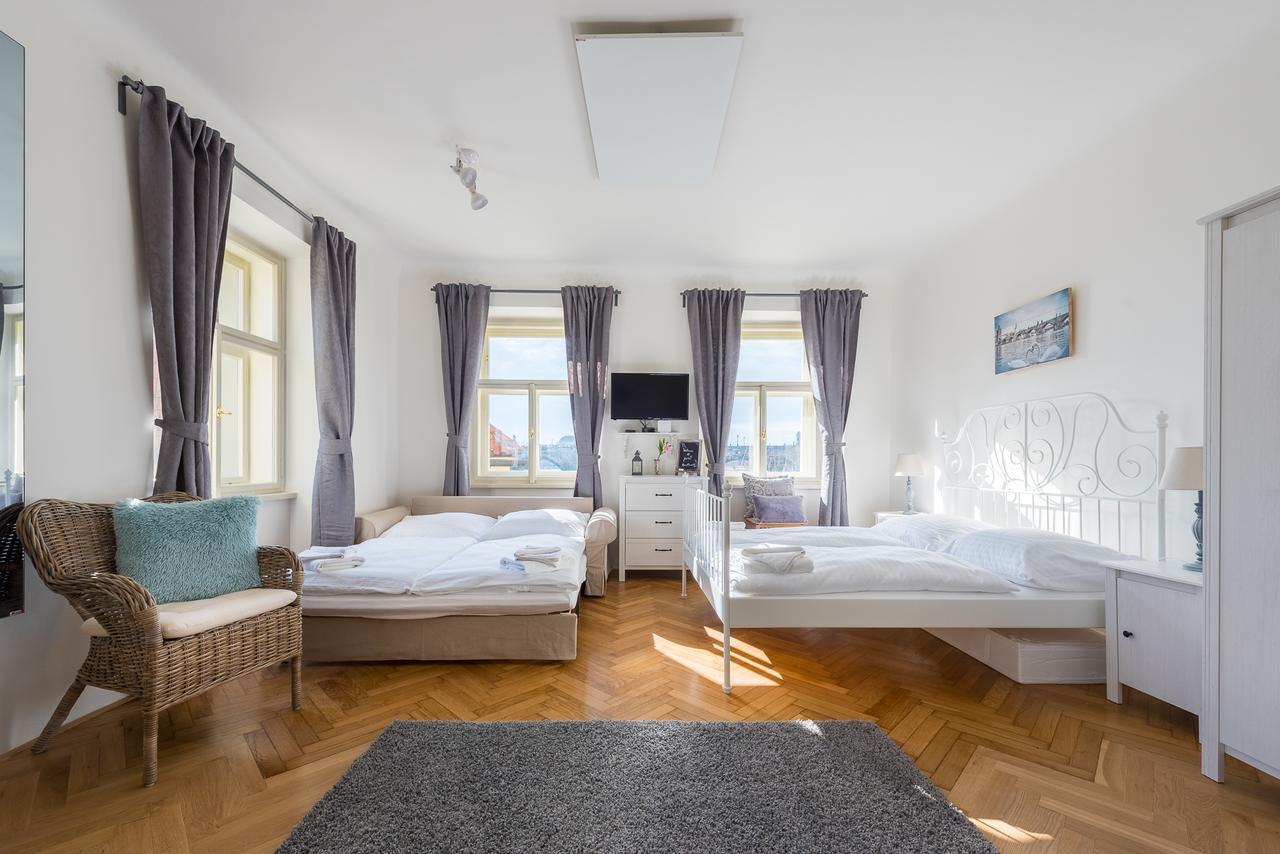 Apartamento Kafka With Bridge View *